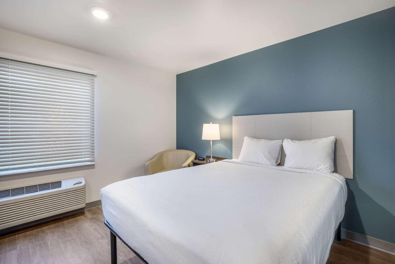 Woodspring Suites Gurnee - Chicago Bagian luar foto