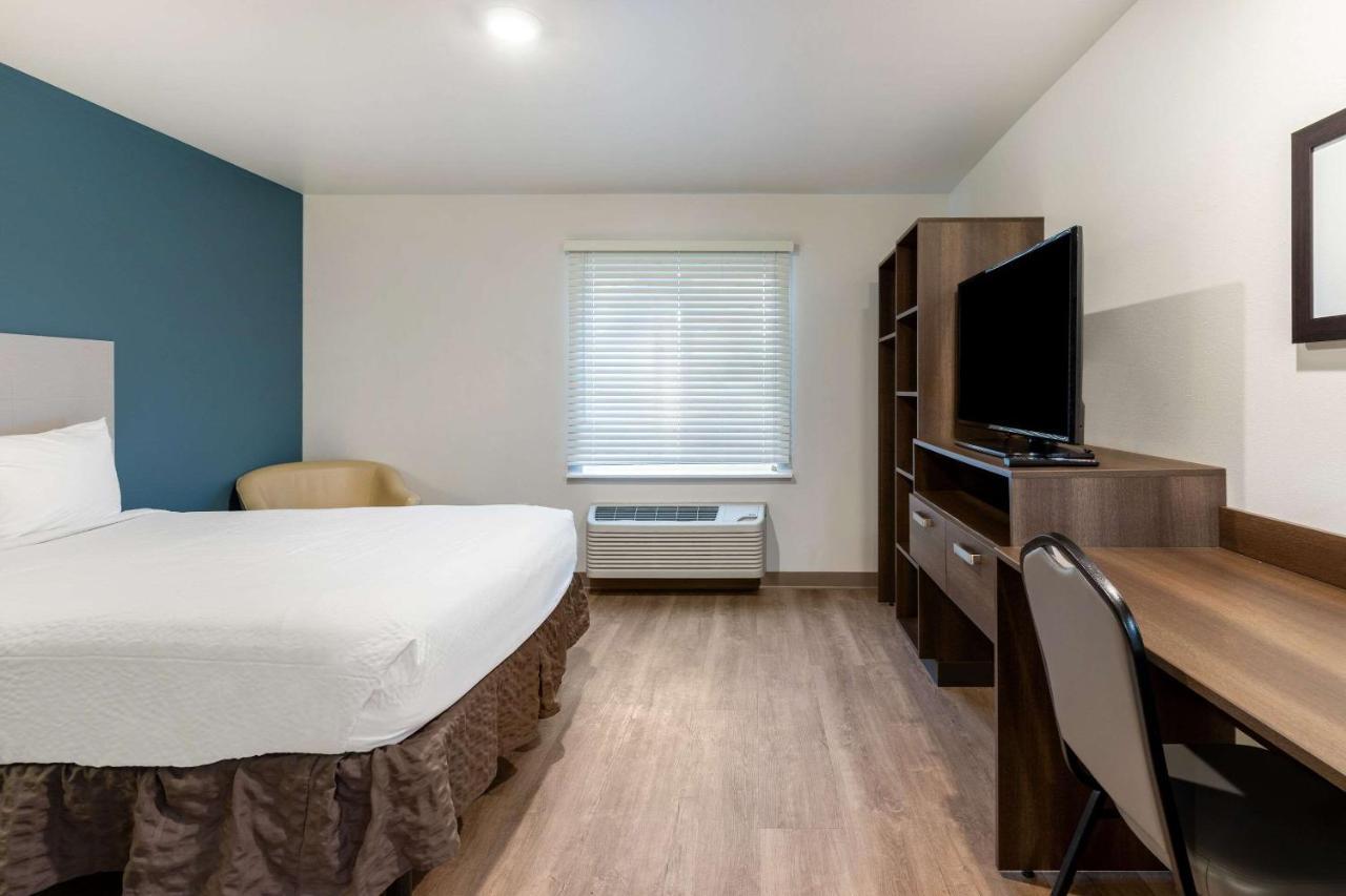Woodspring Suites Gurnee - Chicago Bagian luar foto