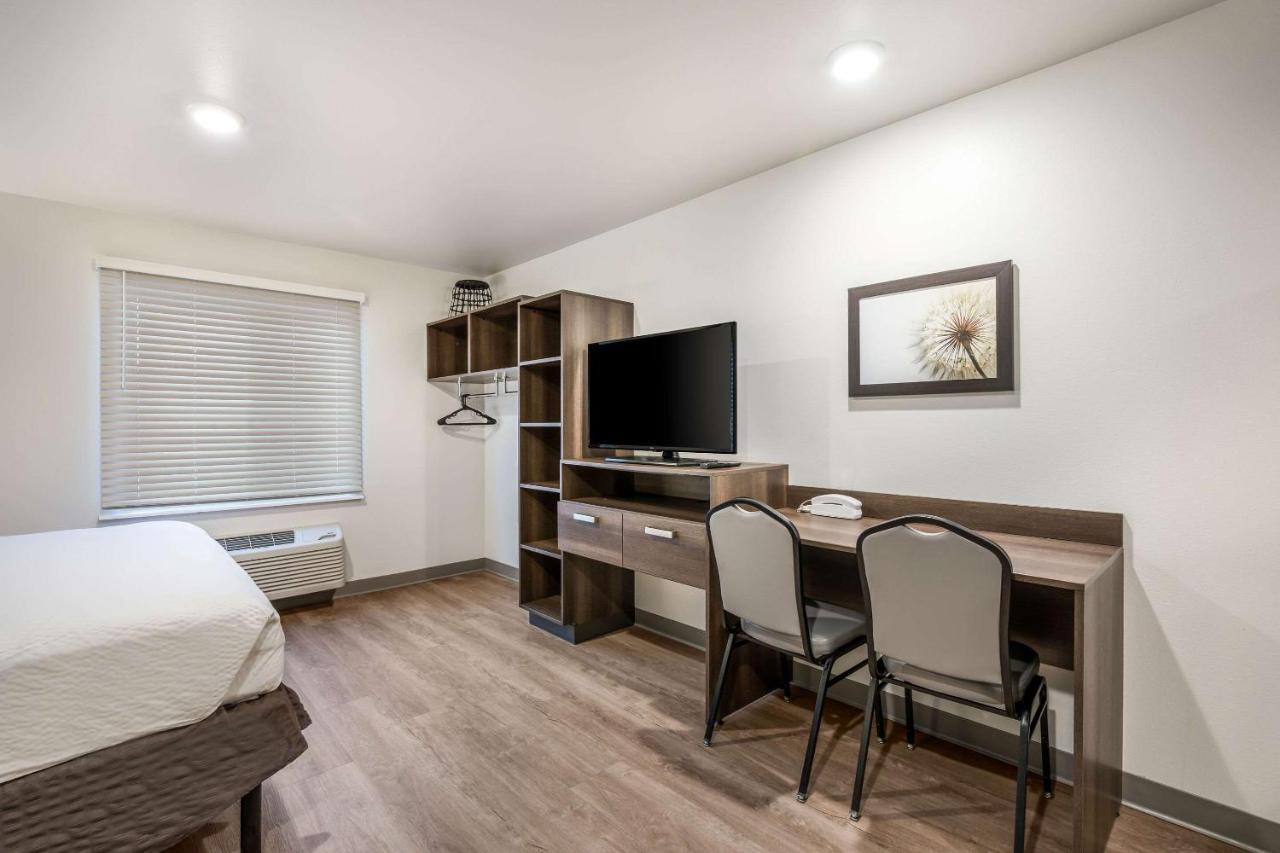 Woodspring Suites Gurnee - Chicago Bagian luar foto
